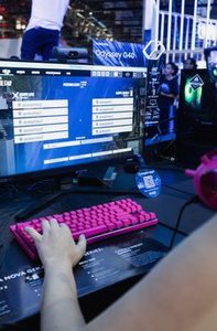 game chính thức 8Day